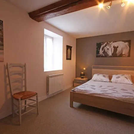 Holiday home Maison Independante Avec Jardin, Haras Et Equipements Inclus - Fr-1-497-43 *