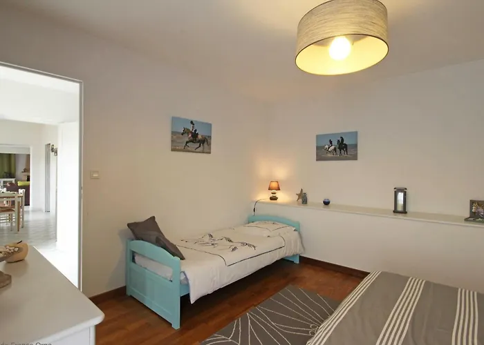 Maison Indépendante Avec Jardin Chez Cavalière, Animaux Acceptés - Fr-1-497-43 Hébergement de vacances Montabard