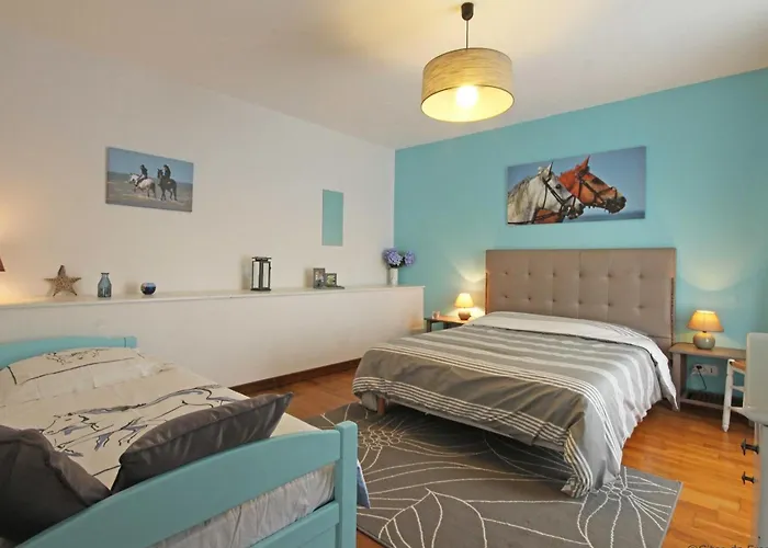 Maison Indépendante Avec Jardin Chez Cavalière, Animaux Acceptés - Fr-1-497-43 Montabard